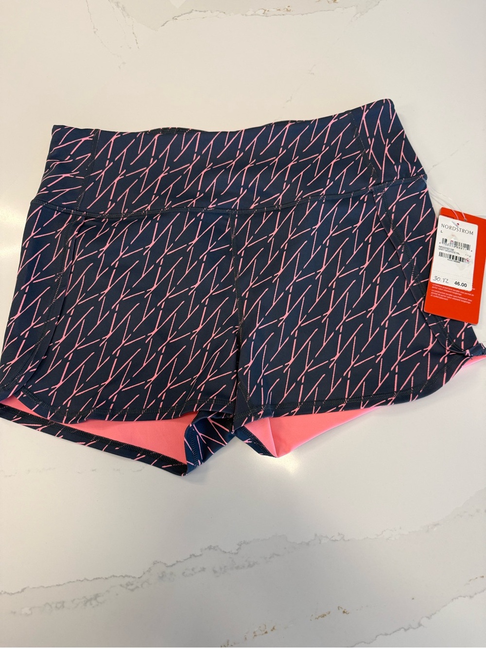 Zella Slim Fit Workout Shorts - Size L